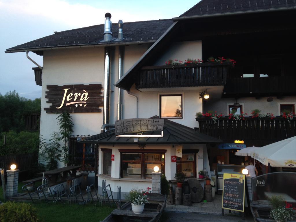 Jera Am Furtnerteich Hotel-Ristorante&Relax Mariahof Zewnętrze zdjęcie